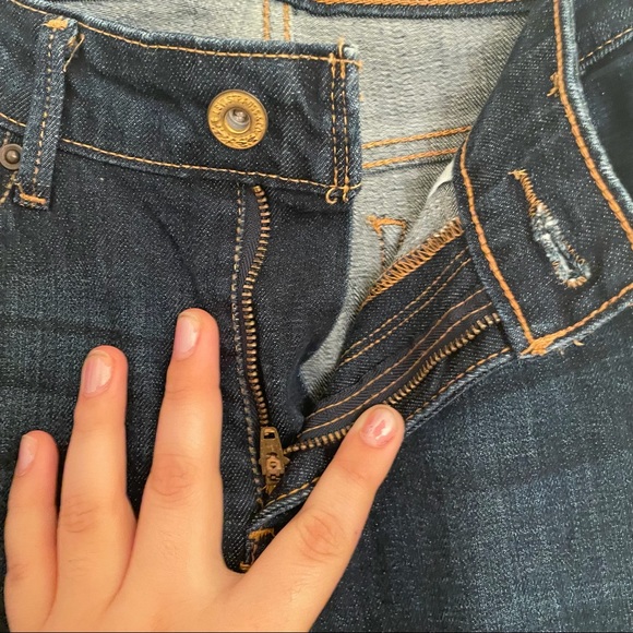Levi's Jean - Picture 7 of 7